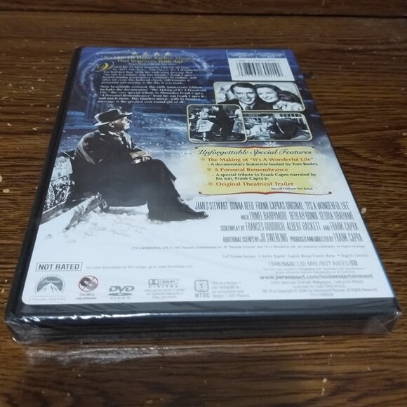 It's A Wonderful Life from 1946 (DVD, 2006, Christmas) (unopened) - Picture 2 of 3